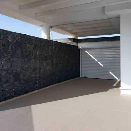 Вилла Jessy Luxury Golf Тиас